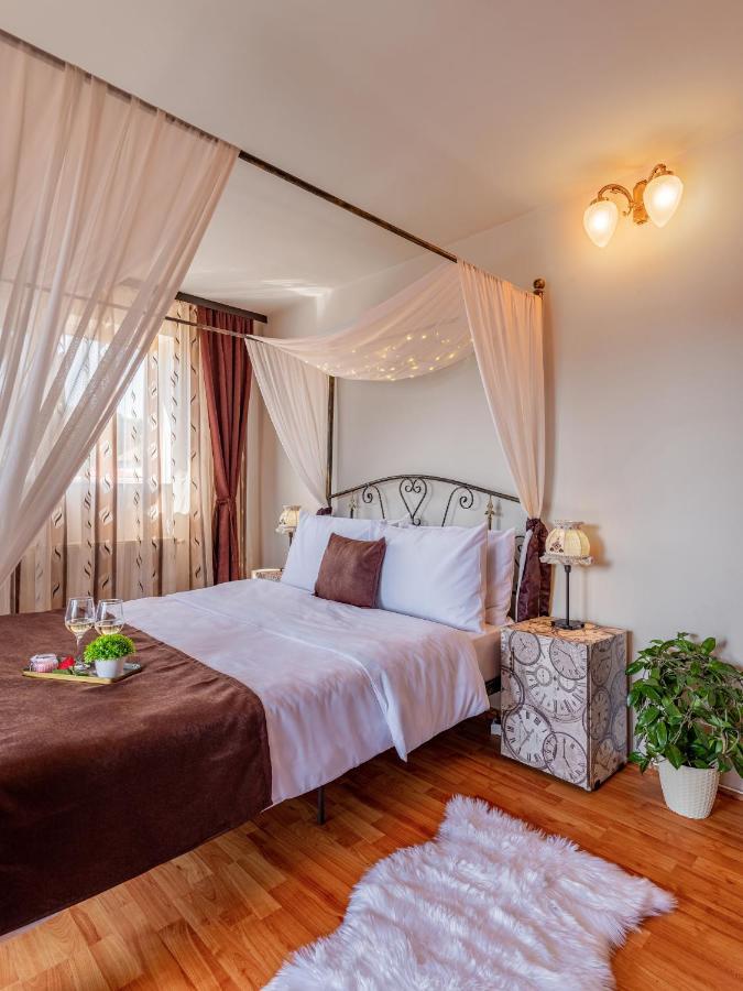 Rose Apartment Sighişoara Dış mekan fotoğraf