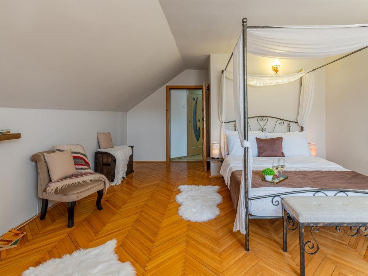 Rose Apartment Sighişoara Dış mekan fotoğraf